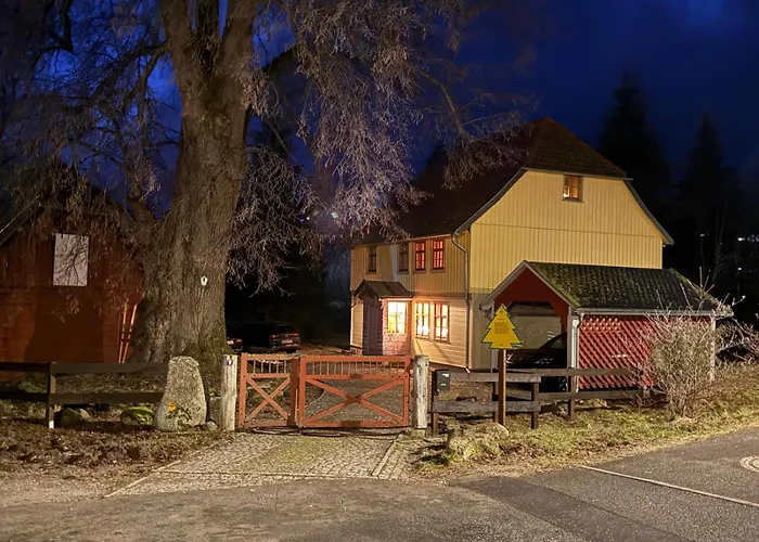 Semesterbostad Moock- Gemuetlich Wohnen Im Denkmal Von 1766 *
