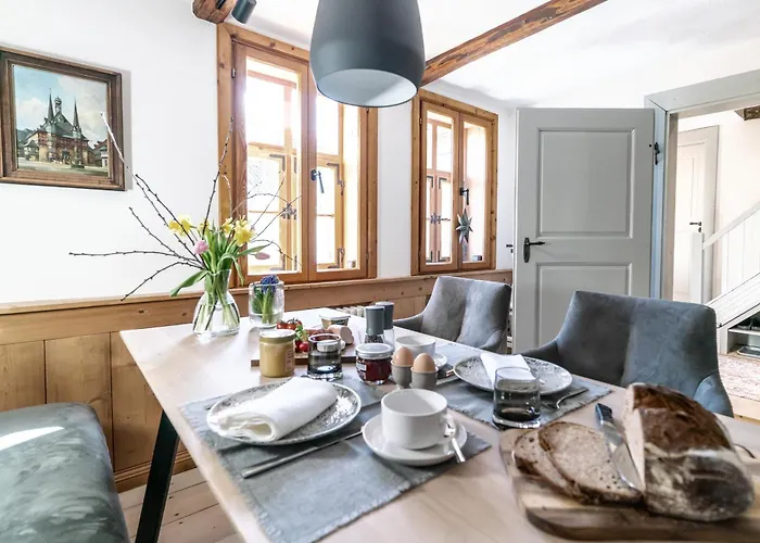 Moock- Gemuetlich Wohnen Im Denkmal Von 1766